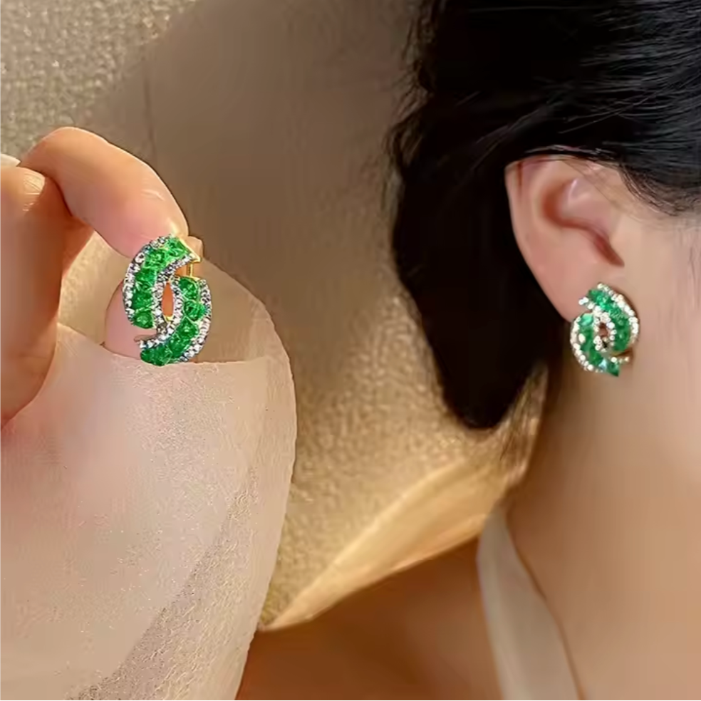 ARETES TIPO ESMERALDA